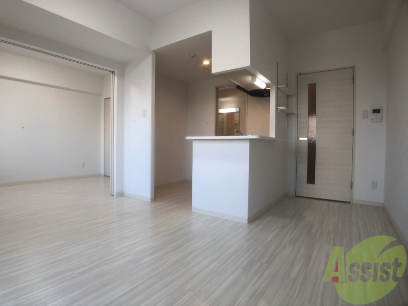 居室・リビング　広くてキレイなＬＤＫが広がっていて、充実した生活が送れそう。