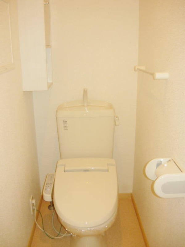 トイレ　図面と現状に相違がある場合には現状を優先