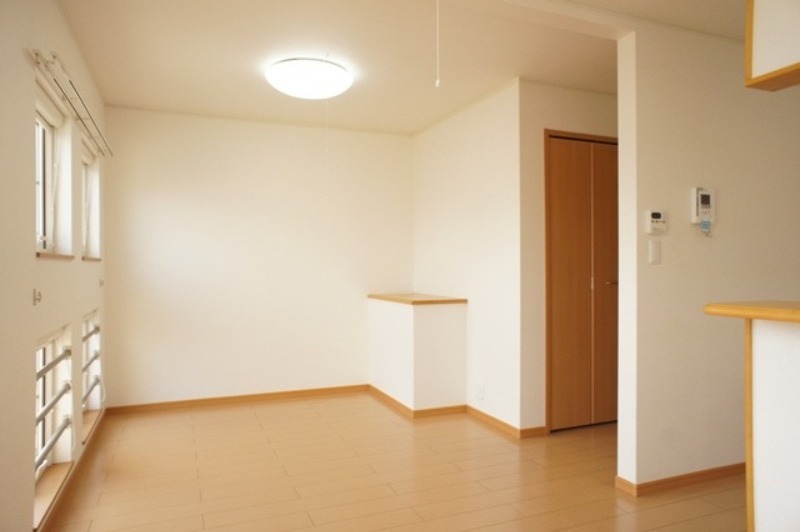 居室・リビング　図面と現状に相違がある場合には現状を優先