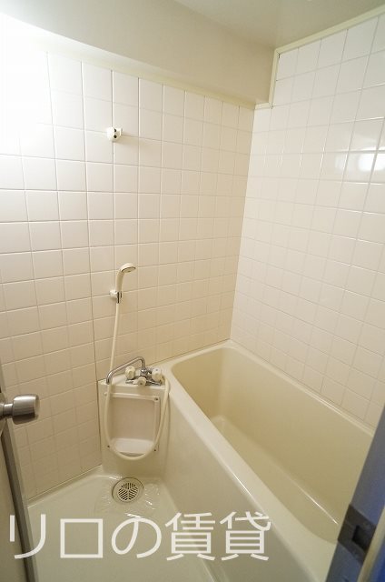 バス・シャワールーム　別号室