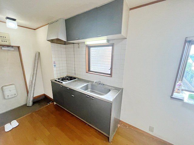キッチン　バルコニー