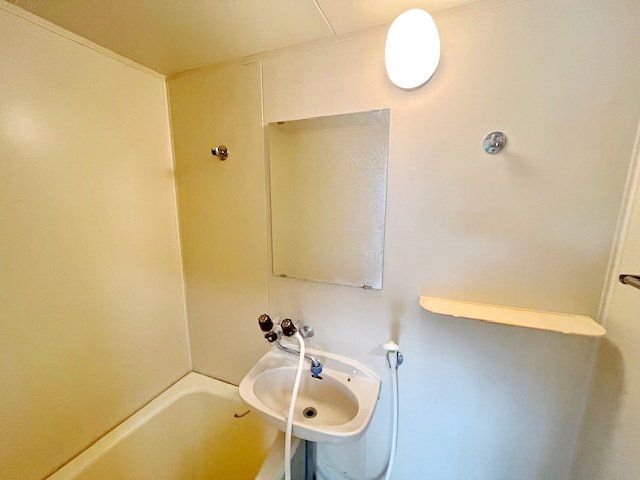 洗面設備　バス