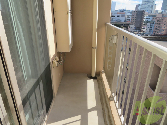 バルコニー　お洗濯もたくさん出来そうな広さのバルコニーですね