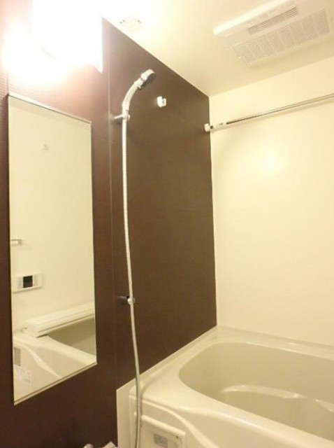 バス・シャワールーム　バスルーム