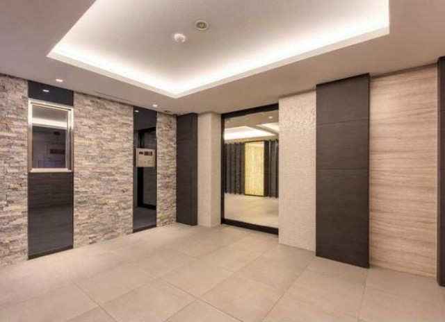 エントランス　エントランス部分