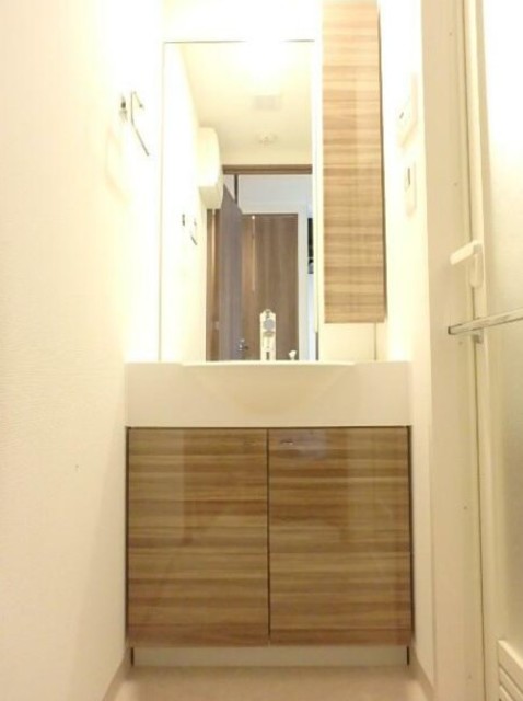 洗面設備　独立洗面台