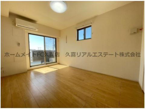 居室・リビング　同建物別号室