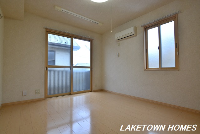 居室・リビング　７帖の洋室です。