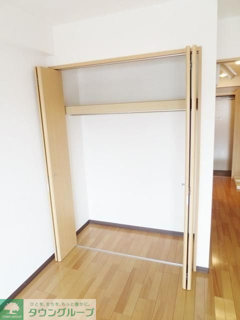 収納　お問合せはタウンハウジングまで