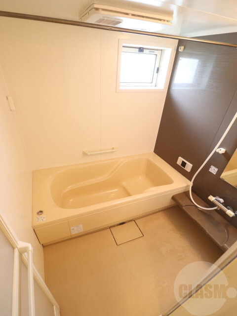 バス・シャワールーム　追炊き・浴室乾燥機能付き