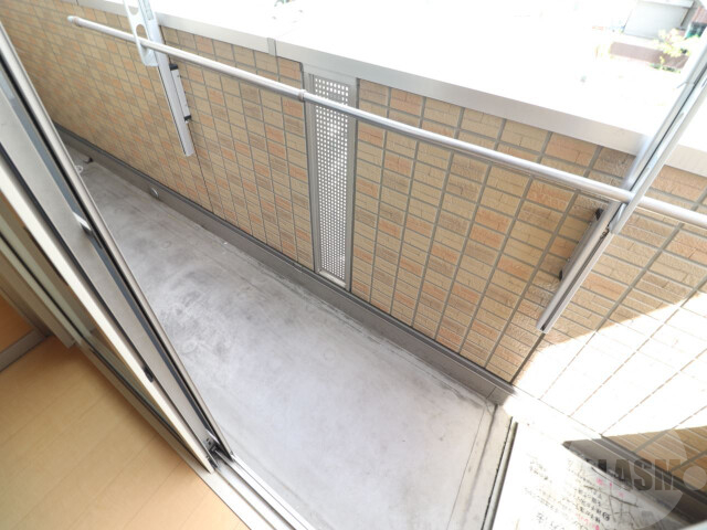 バルコニー　ベランダ