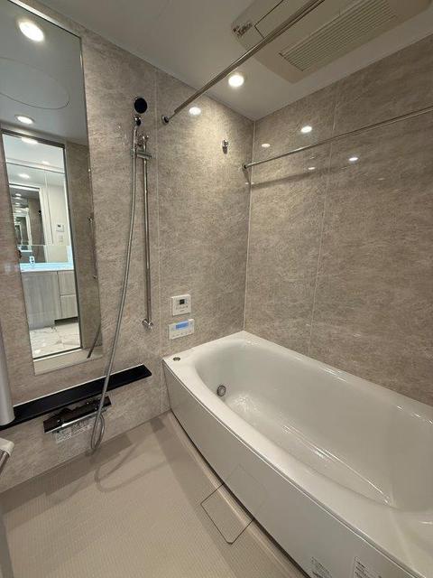 バス・シャワールーム　オートバス