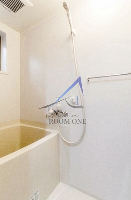 バス・シャワールーム　お風呂です。