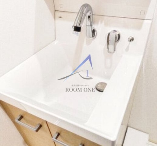 洗面設備　洗面台です。