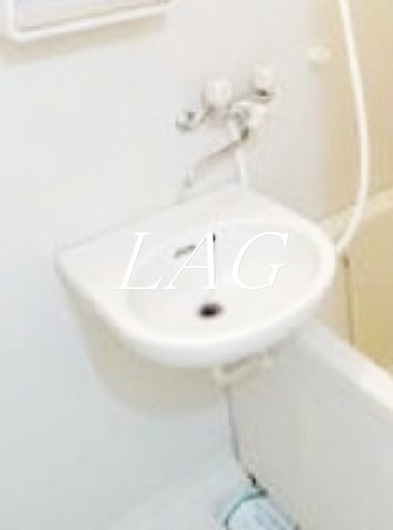 洗面設備　洗面台です。