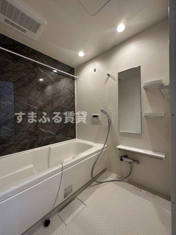 バス・シャワールーム　同仕様　同施工会社　風呂