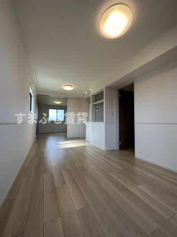 居室・リビング　同仕様　同施工会社　リビング