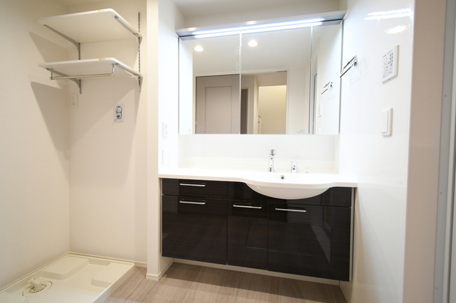 洗面設備　１０６・洗面所