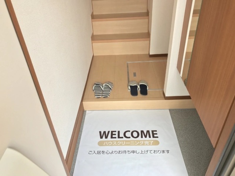 玄関　図面と現状に相違がある場合には現状を優先