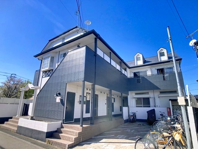 建物外観　現況が相違する場合は現況を優先致します。