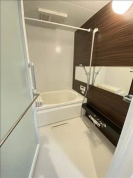 バス・シャワールーム　別号室イメージ
