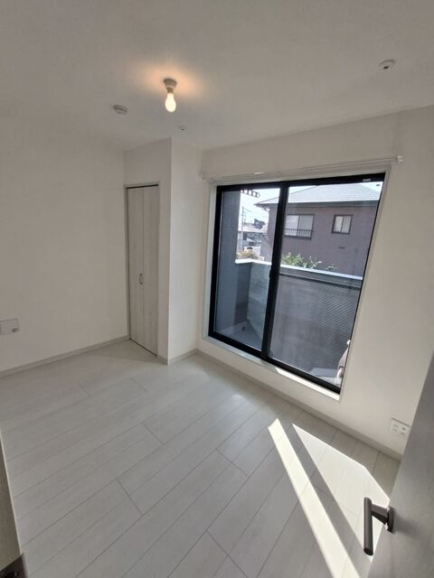 居室・リビング　白基調のシンプルなお部屋！