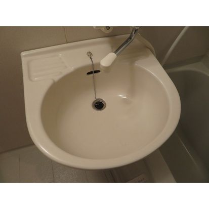 洗面設備　■洗面台