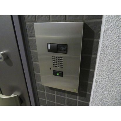 その他部屋・スペース　■人感センサー付照明玄関