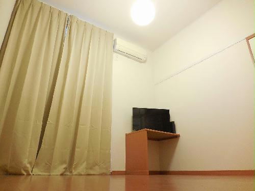 居室・リビング　家具家電付き