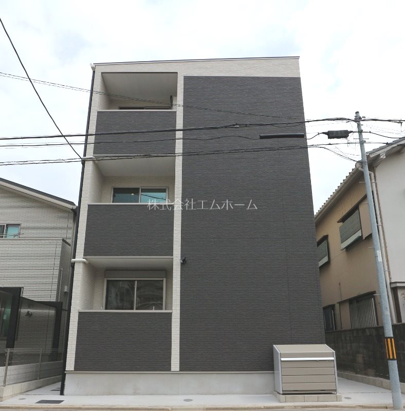 建物外観　外観　オートロック　防犯カメラ　宅配ＢＯＸ