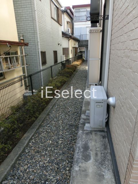 眺望　１階の眺望とテラス。