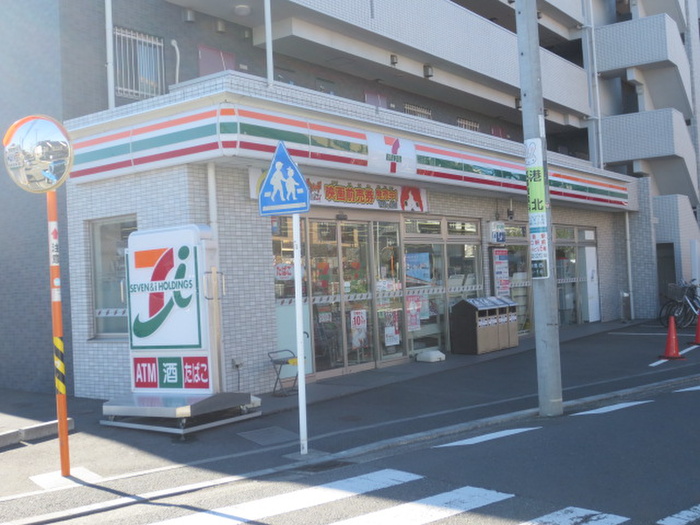 コンビニ　セブンイレブン（コンビニ）まで100m
