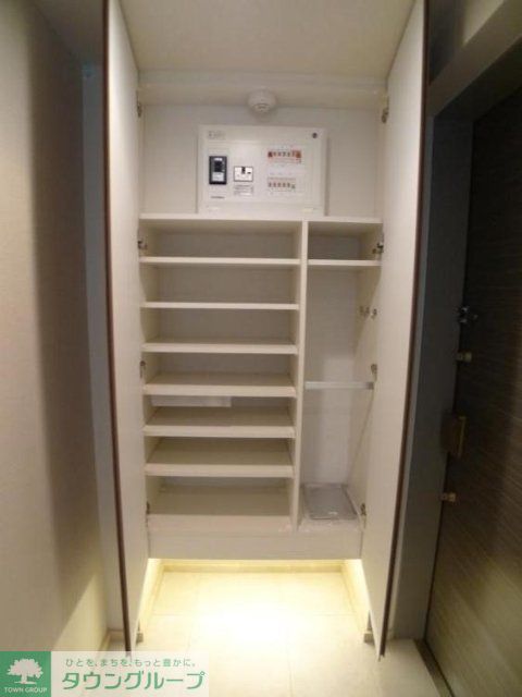 収納　靴入
