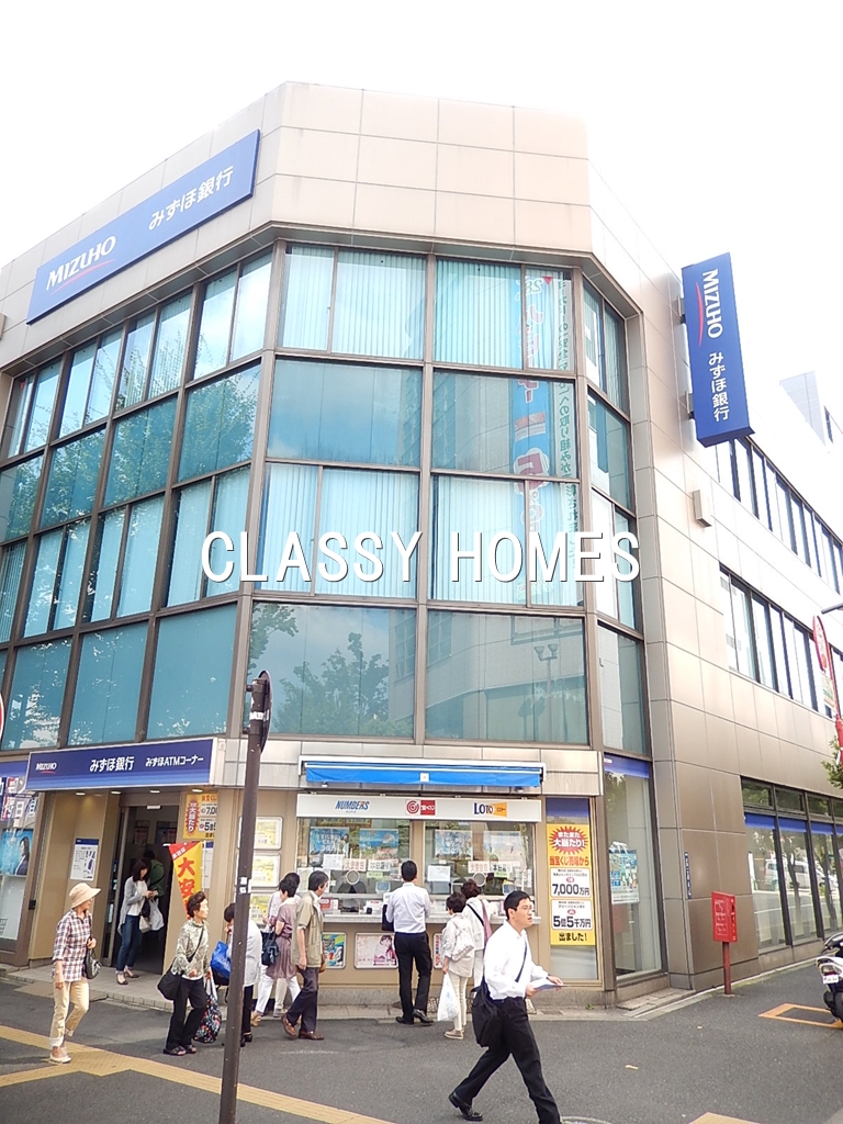 銀行　みずほ銀行大井町支店（銀行）まで105m