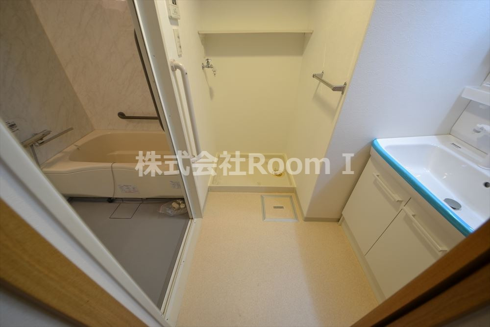 洗面設備　忙しい朝には欠かせない洗面所です