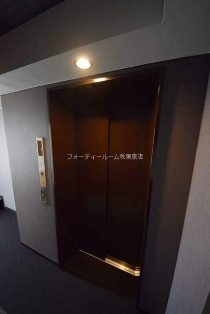 ロビー　★《見学予約受付中》当店では契約金がクレジット決済可能です★