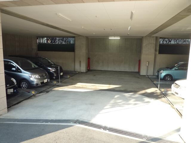 駐車場　平置き♪