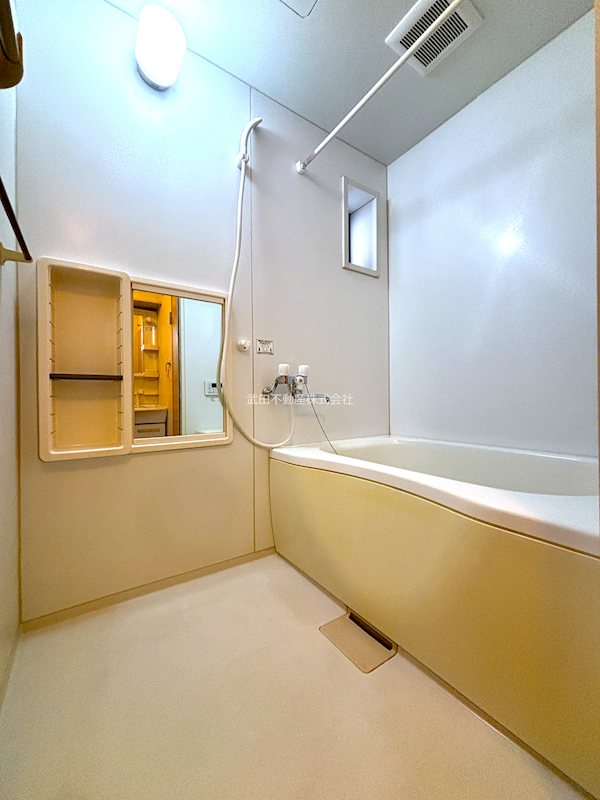 バス・シャワールーム　もちろん追い焚きも出来ます♪※他部屋の画像ですが参考まで♪