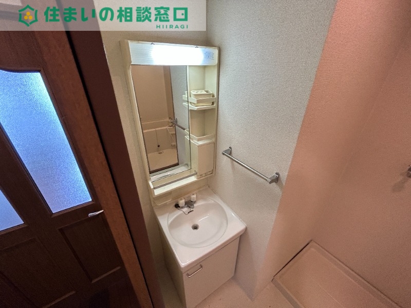 洗面設備　同型
