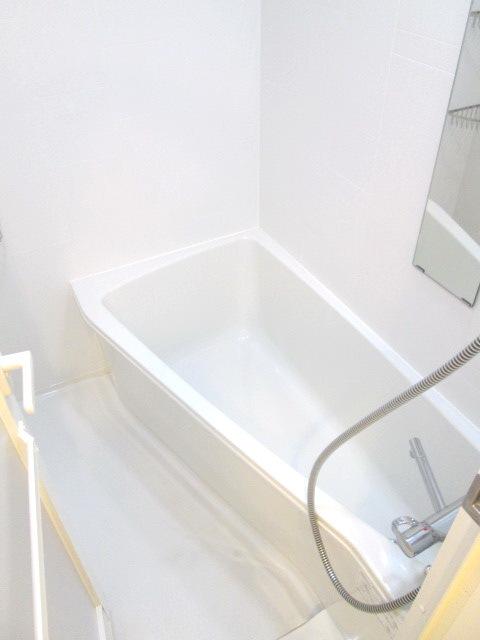 バス・シャワールーム　風呂