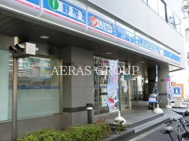コンビニ　ローソン目黒大鳥神社前店（コンビニ）まで218m