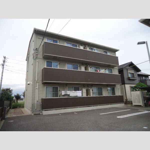 建物外観　南側外観