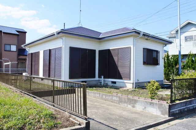 建物外観　閑静な住宅街に位置してます♪日当たり良好！！