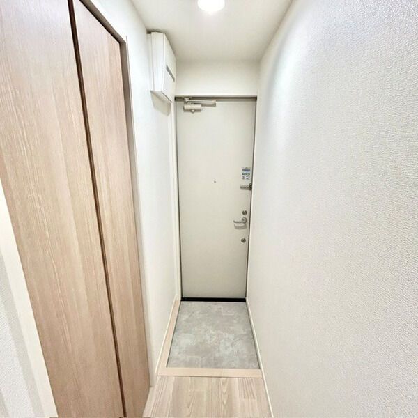 カラコレスの玄関写真