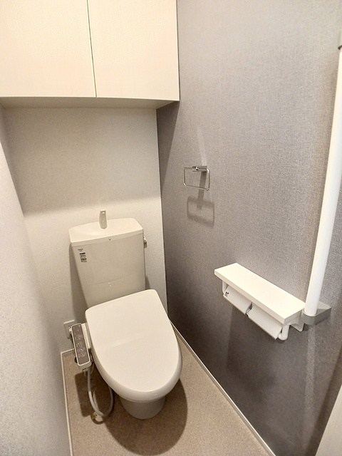 トイレ　※写真は同型タイプイメージになります。
