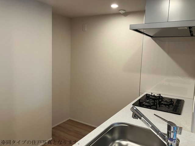 キッチン　※写真は同タイプ住戸です。