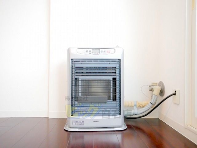 その他設備　経済的で暖かい灯油ストーブ付きです♪