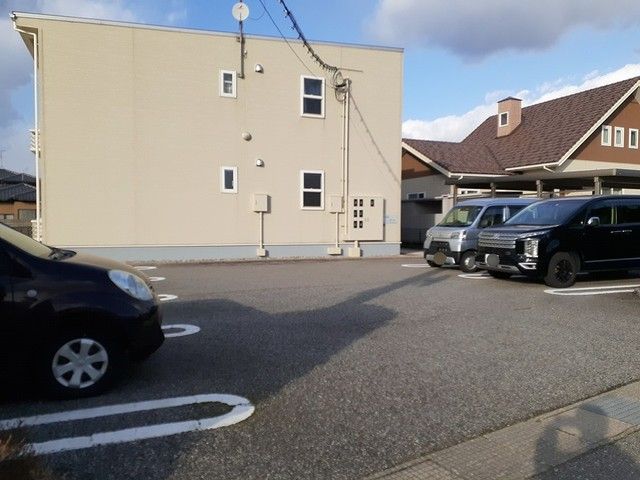 駐車場　駐車場があります