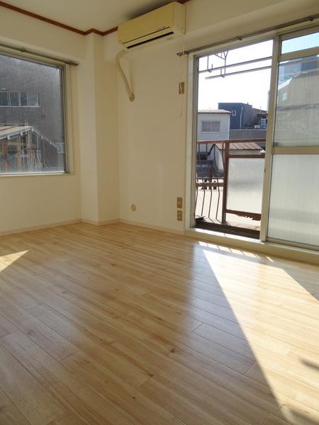 その他部屋・スペース　★角部屋で2面採光★