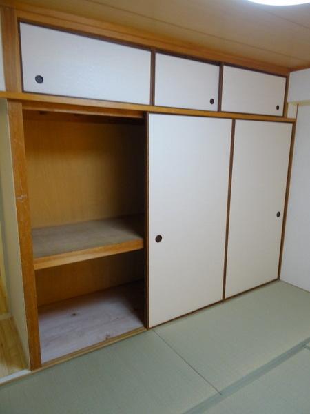 収納　★大型押入れ完備★